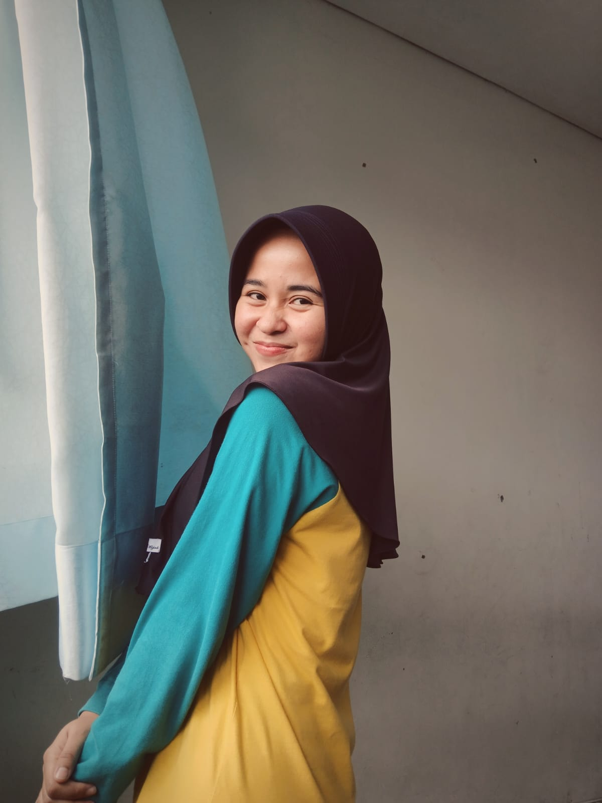 Nesya Cantik
